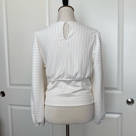 H&M Peephole Blouse - Picture 4 of 6